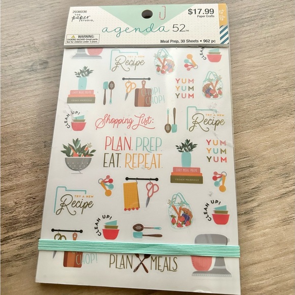 The Paper Studio Agenda 52 Meal Prep Sticker Book 962 pc-New! - Picture 1 of 4